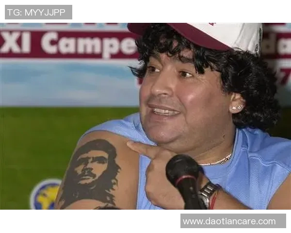 满身纹身的足球明星如何用艺术表达个性与激情